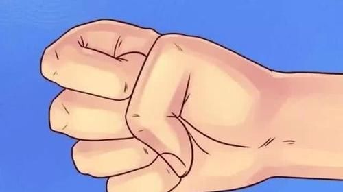  心理学家：心理学家：你握拳时是什么样子？决定着你以后的命运，特别准