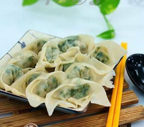  「越养越」阳台种韭菜，越养越细？赶快用上这几招，根根壮，像小葱一样