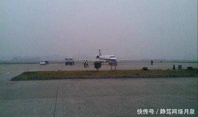 国内最“惨”的机场, 遍地荒凉, 当地人嫌弃 连种菜都嫌远