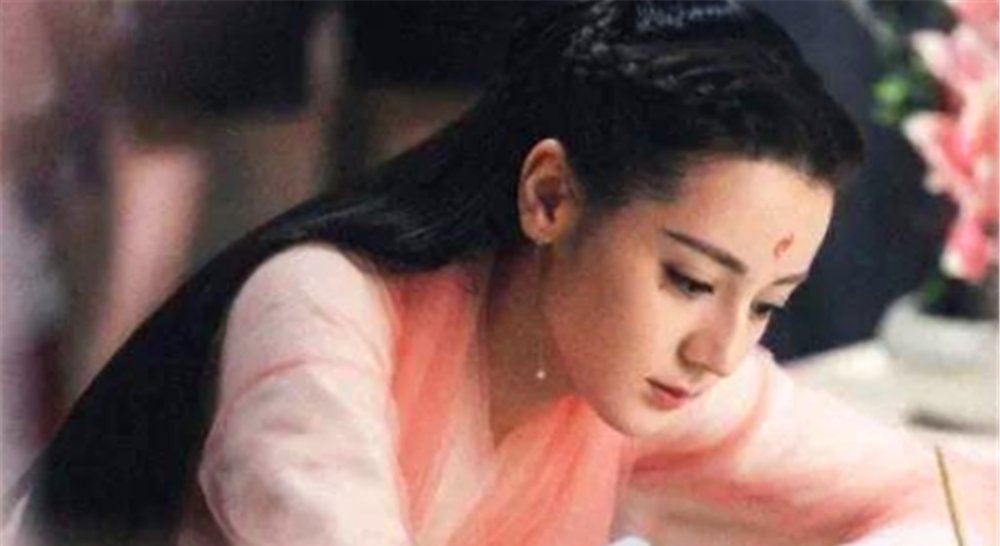  「白真上神」《三生三世枕上书》里青丘和比翼鸟族有什么过节么？