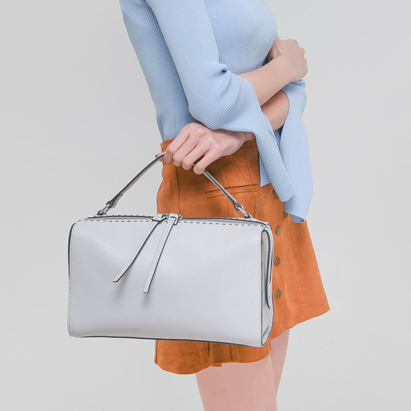 创意手提单肩包，造型非常的酷炫