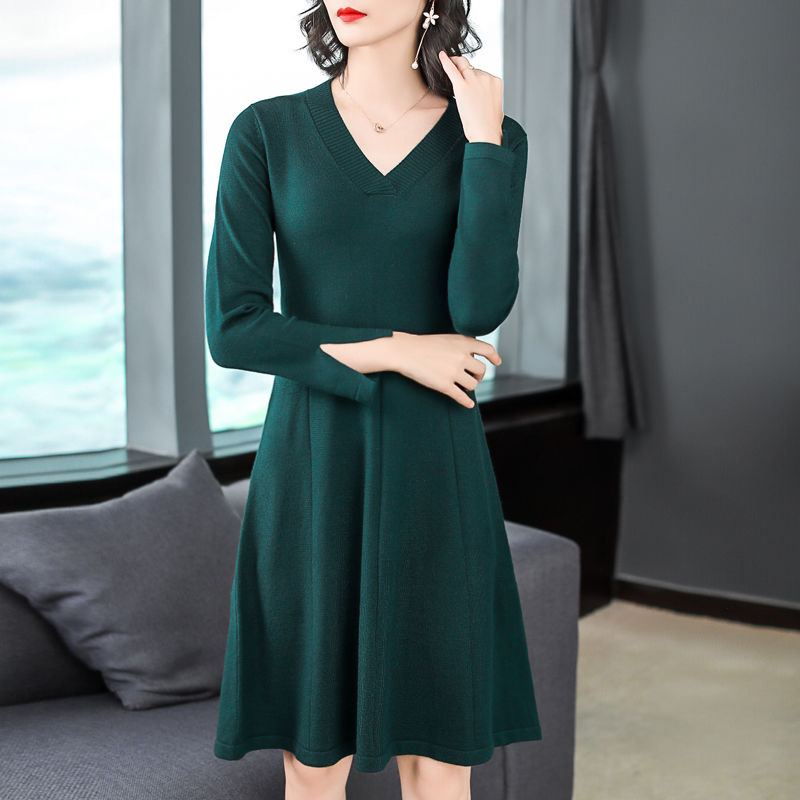 过时的夏装送我也不要，入秋后的新款欧货裙，时尚美嫩，先穿先美