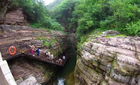 想去旅游又怕被宰？这处景点不仅免门票，物价还和景区外的一样！