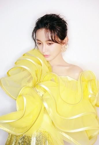  「知否」《知否》“墨兰”厉害了！一般人不敢穿的荧黄色，她却穿出高级感