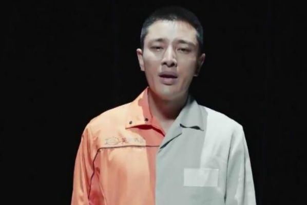 贾乃亮破谣言!工作室内景曝光，为李小璐宣传新剧，将她放首位