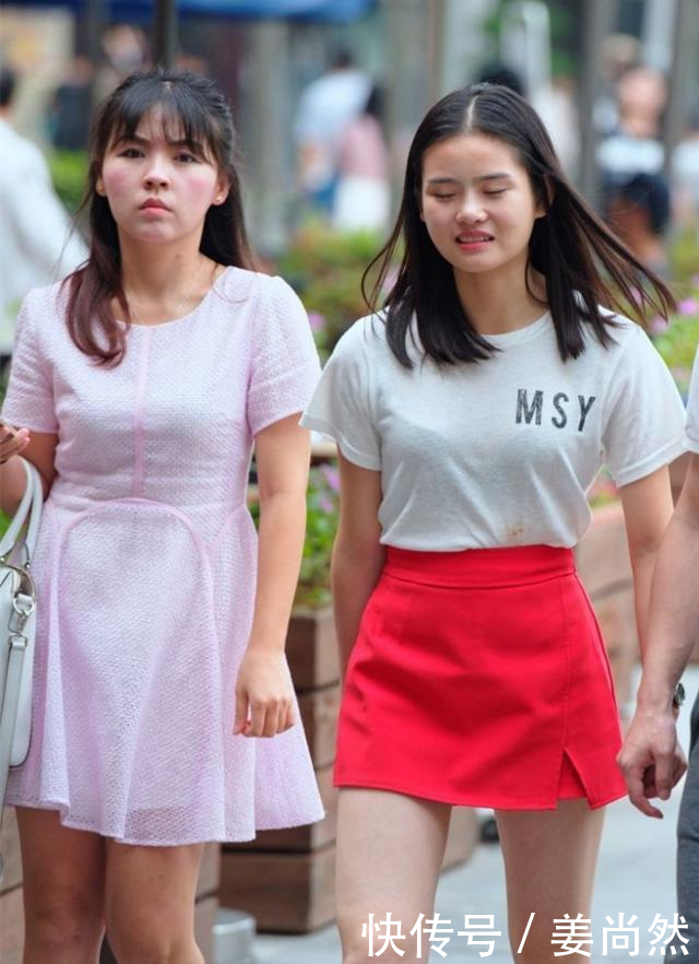 小姐姐你这是什么表情啊，还有你胸前的MSY是什么意思呢