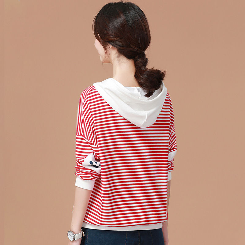 女人一过42，出门尽量别穿裤衩!瞧下面女人穿，好看又迷人