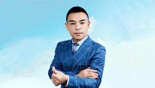  『影响力』著名导演刘喜龙赞扬肖战，网络语言暴力的另一面，对肖战来讲是好事儿