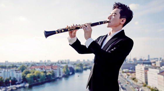 刘璇老公近照曝光,比她高28cm,不仅是高富帅名