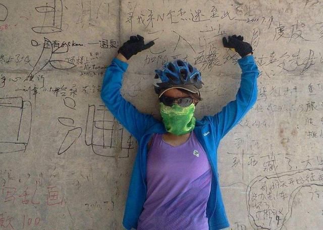 川藏线老司机不载背包女:有些女孩没分寸，事后都很后悔，不值得