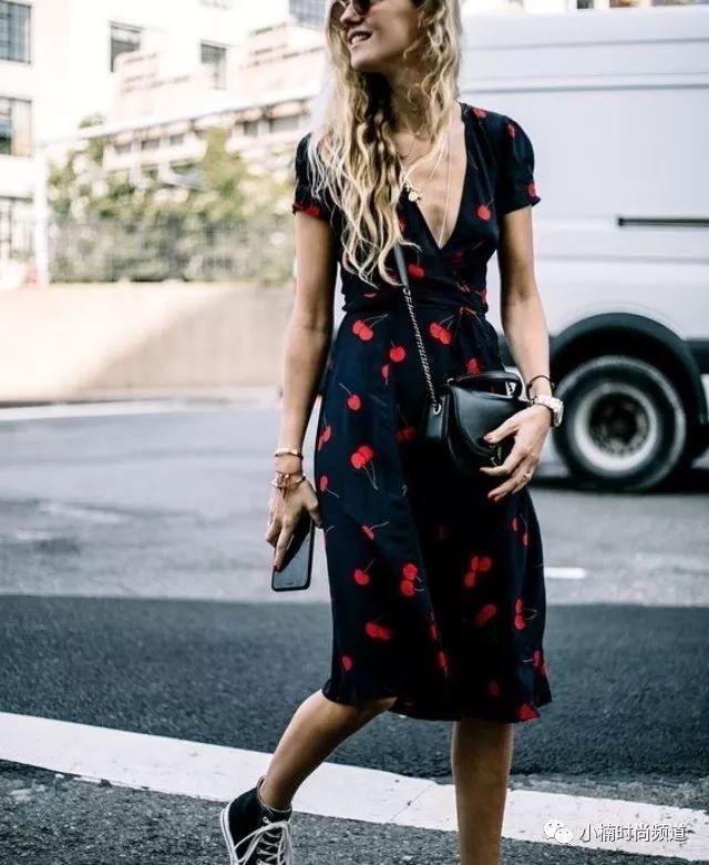 娇小女生的美美长洋装穿搭秘诀，就藏在这三款剪裁里!