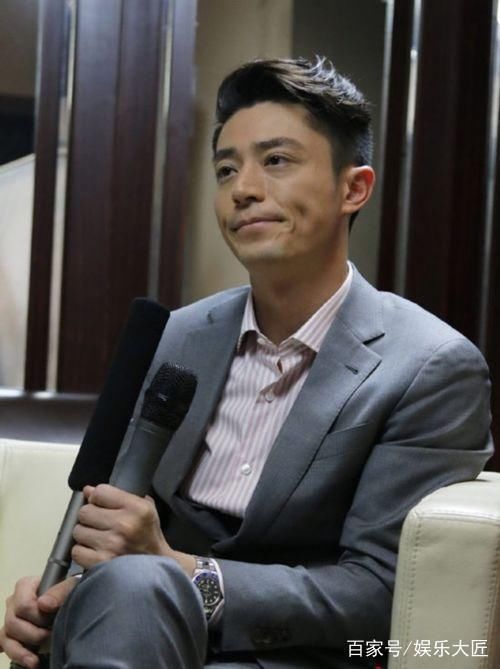 霍建华演技被批退出微博！只剩头像写着1条段子 网友骂谁别脸