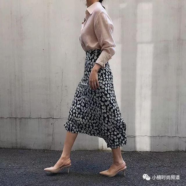 低跟也能小露性感!精选5款潮人最爱的鞋款，夏日搭配精选公开