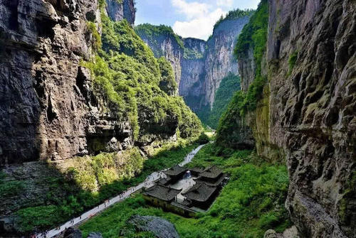 厉害了重庆，中国第一个人口突破3000万的城市，全球第二