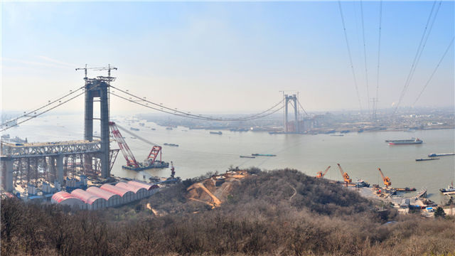  世界纪录：主缆重量16000吨！这座悬索桥创世界纪录，再度书写中