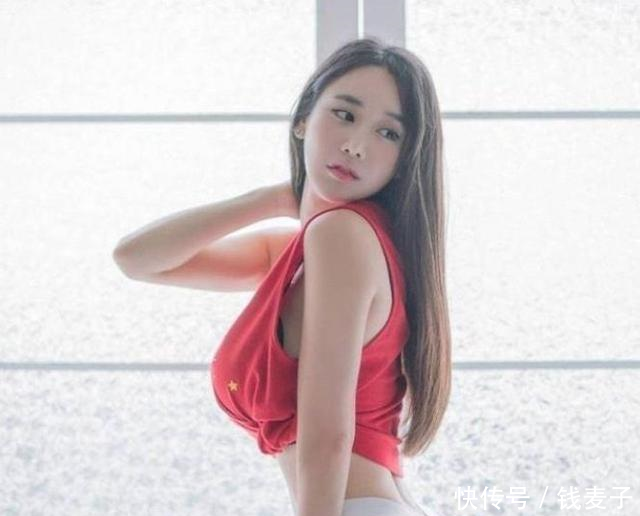 时尚穿搭很显气质迷人的打底裤,让你轻松散发出动人的女人味!