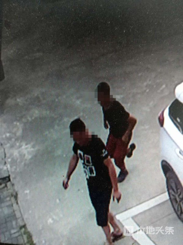 冲卡逃避玩猫腻 木镇胡某某无证驾驶终被擒