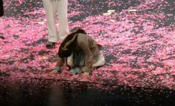 明星公开道歉:谢娜被唱衰，最后一位沦为笑话