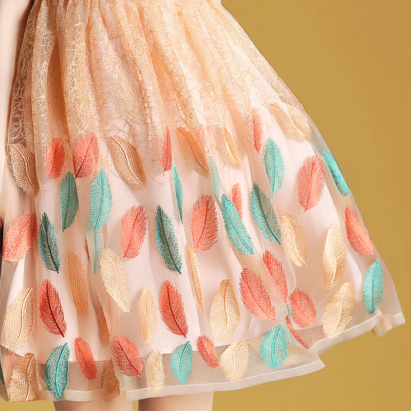 60后的我从不敢穿裙子，老公给我买了这a字裙，我把裤子都扔了