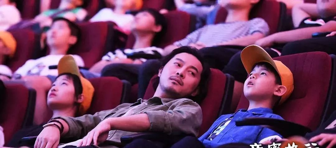  「值得」推荐两部即将上映的喜剧片，沙溢执导的首部电影值得期待