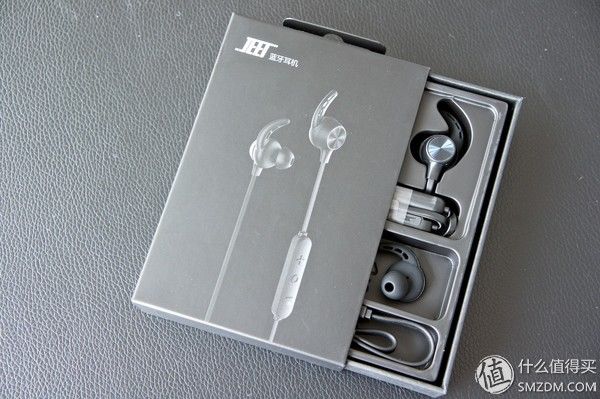 2018蹭听党万岁~! 篇五:实用至上!捷粉眼中的网红耳机JEET W1S