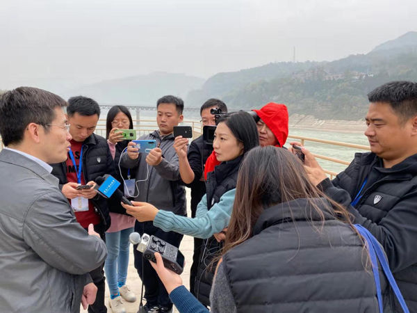  黄河：三门峡水利枢纽：人民治黄的一次伟大实践