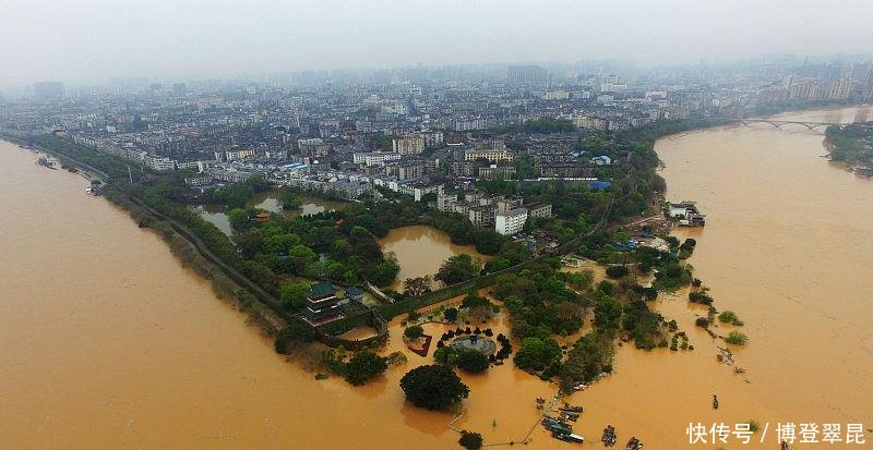  江西：江西人口最多面积最大的地级市，就是车牌别扭