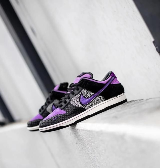  设计■Sacai x AJ1、鸳鸯AJ4、紫龙虾Dunk:优秀客制鞋款盘点