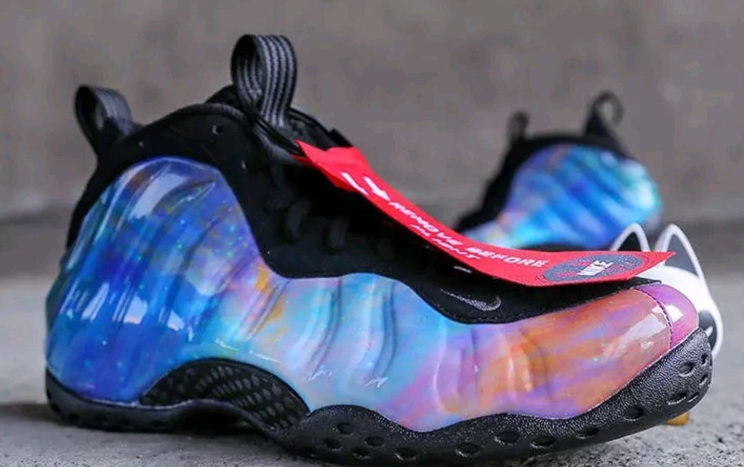 NIKE|牛逼到现在还有人以为NIKE喷泡是一双鞋只知道AJ的土鳖别装了