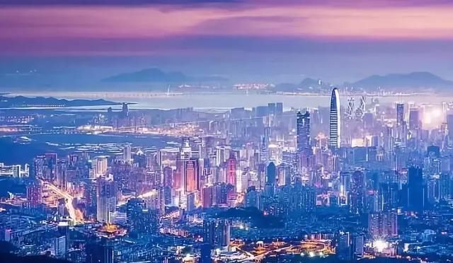 谁是“经济一哥”：江苏、广东追逐大战40年