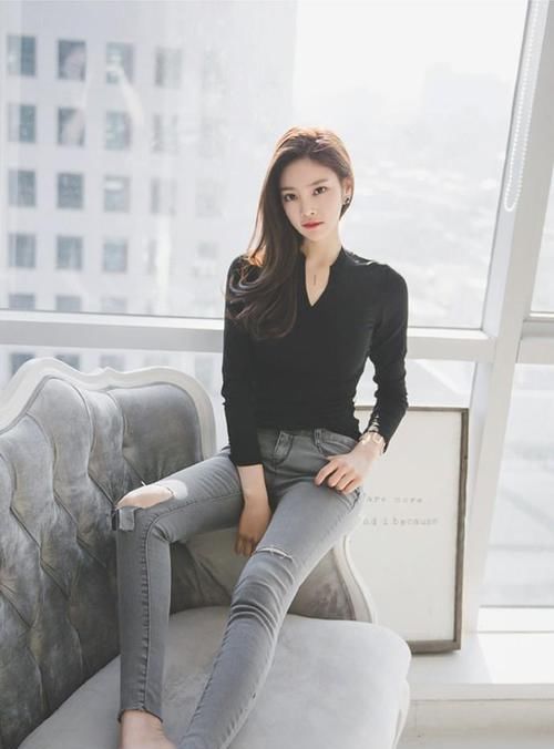  比例|韩国美女的黄金比例身材真好，穿上紧身牛仔裤真迷人，动人心魄！