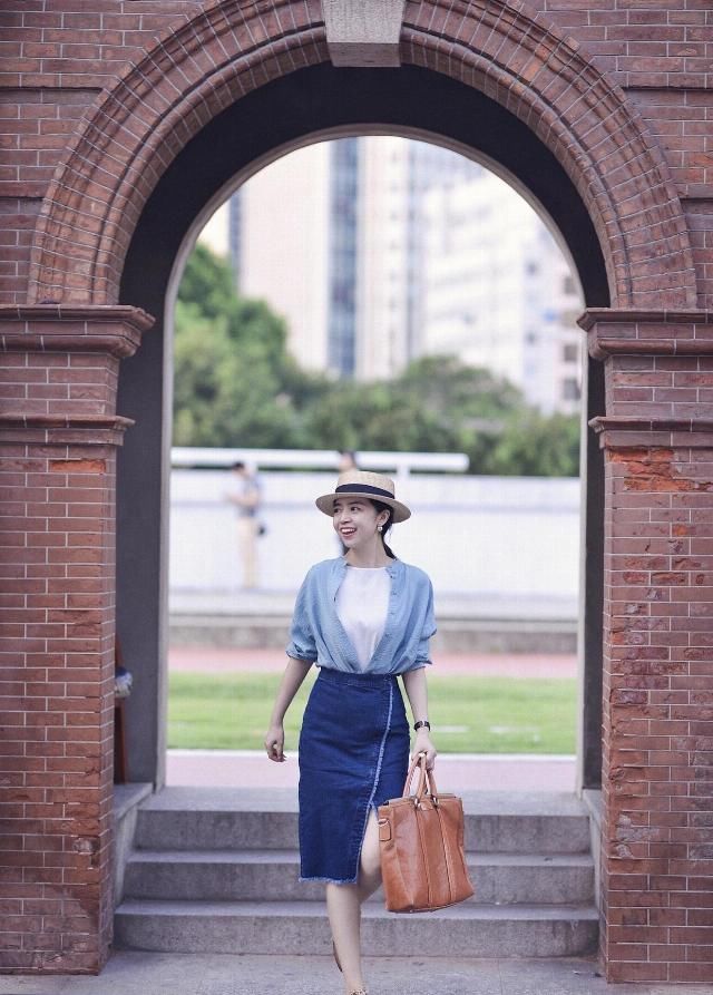  『气质』自己搭配衣服觉得很难？看三木用衬衫配半身裙，教你穿出高级气质