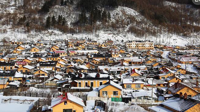 这个东北小镇，名字像日本，建筑风格很异域，游客怀疑自己出国了