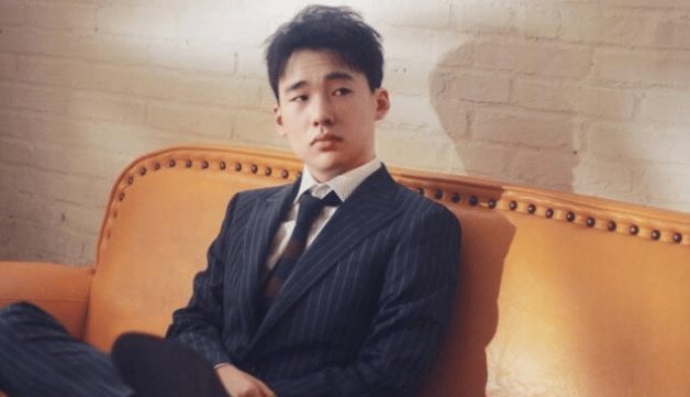  「曹云金」记者问郭麒麟遇到曹云金会打招呼么郭麒麟的回答堪称教科书