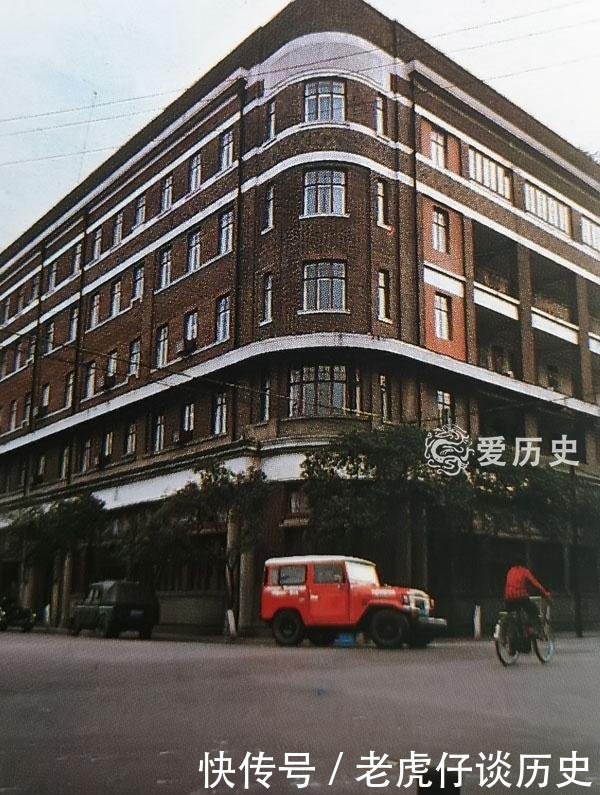  小康家庭：七十年代的江城武汉 小康家庭里的三大件 现在好多地方都物是人非