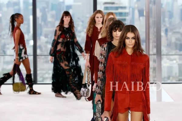 金晨吴昕林彦俊最种草的Longchamp单品居然不是饺子包?