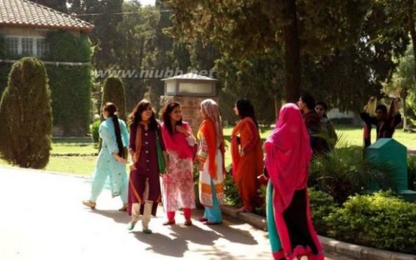 中国游客在巴基斯坦火车上竟有待遇:外国游客眼红,中国人自豪