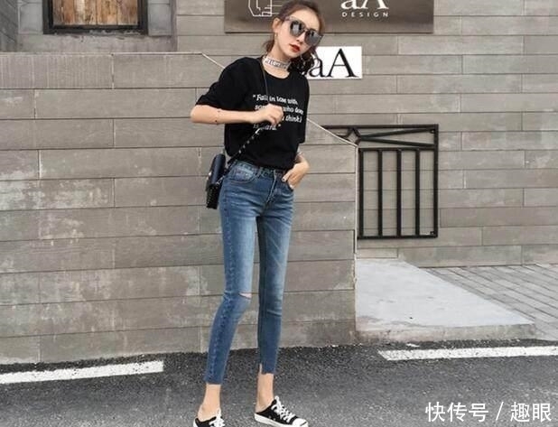 尽显|牛仔裤:即显高又显瘦,潮流时尚有活力,经典搭配尽显摩登气息!