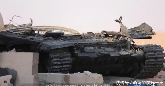  「坦克」十年战争代价巨大，叙陆军精锐部队遭遇滑铁卢，整支坦克群被摧毁