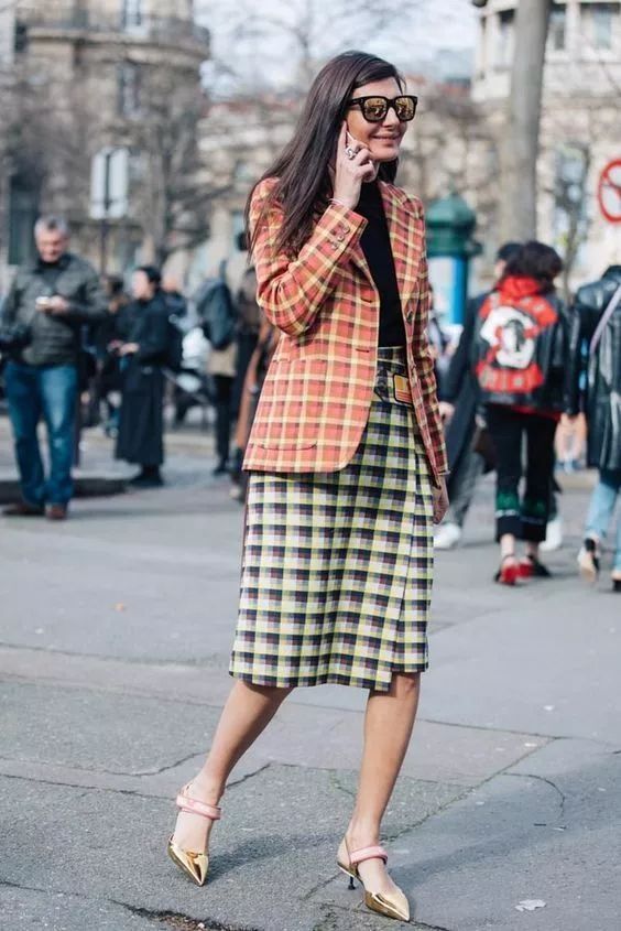 2018秋冬5大流行趋势抢先看，下半年就该这样穿!!