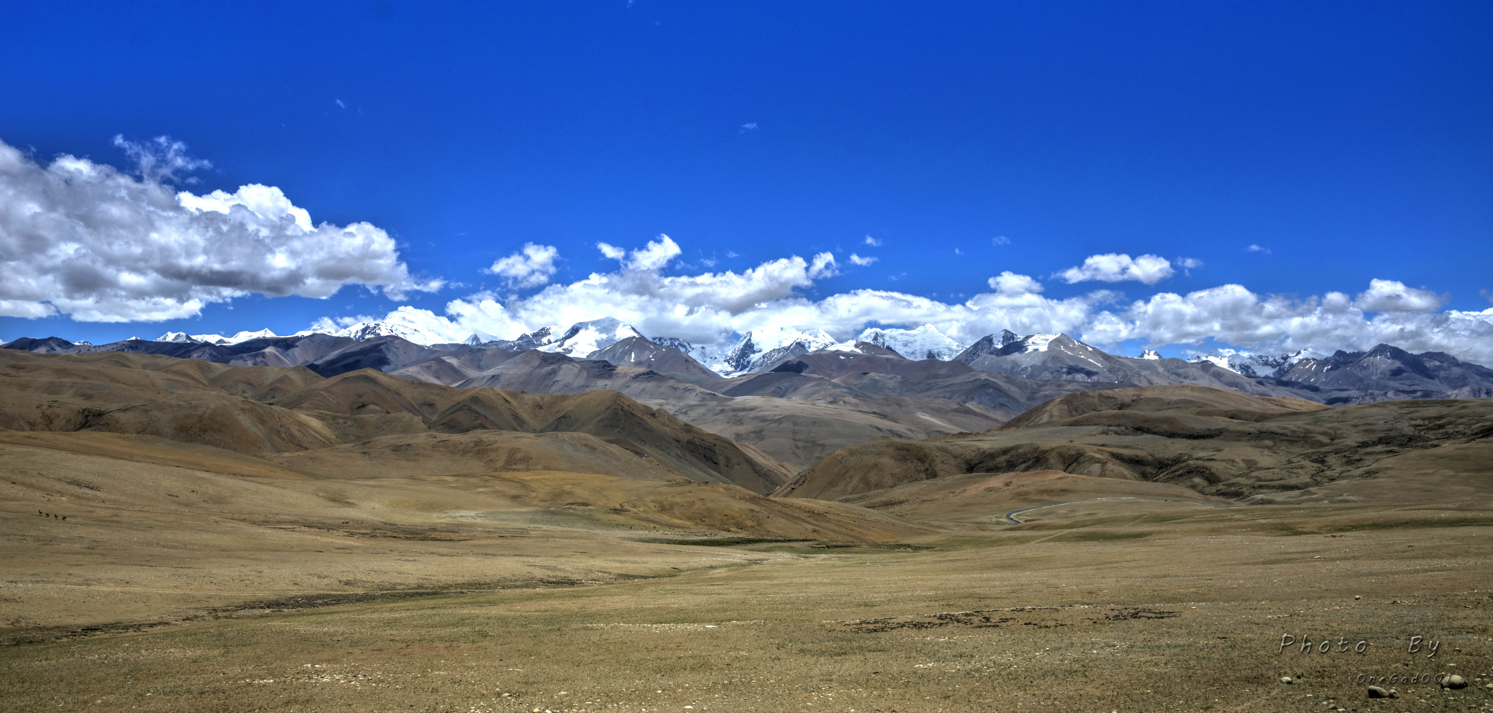 川进青出，十五天三省，318全线，冰川、湖泊、雪山探秘之旅。