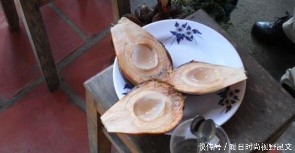 越南水果泛滥成“灾”,中国游客去了却哄抢,当地人我们都不吃