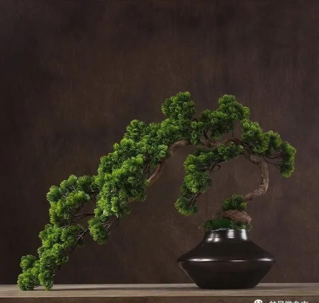 非艺术:平铺直叙非艺术,舒展层次真魂灵