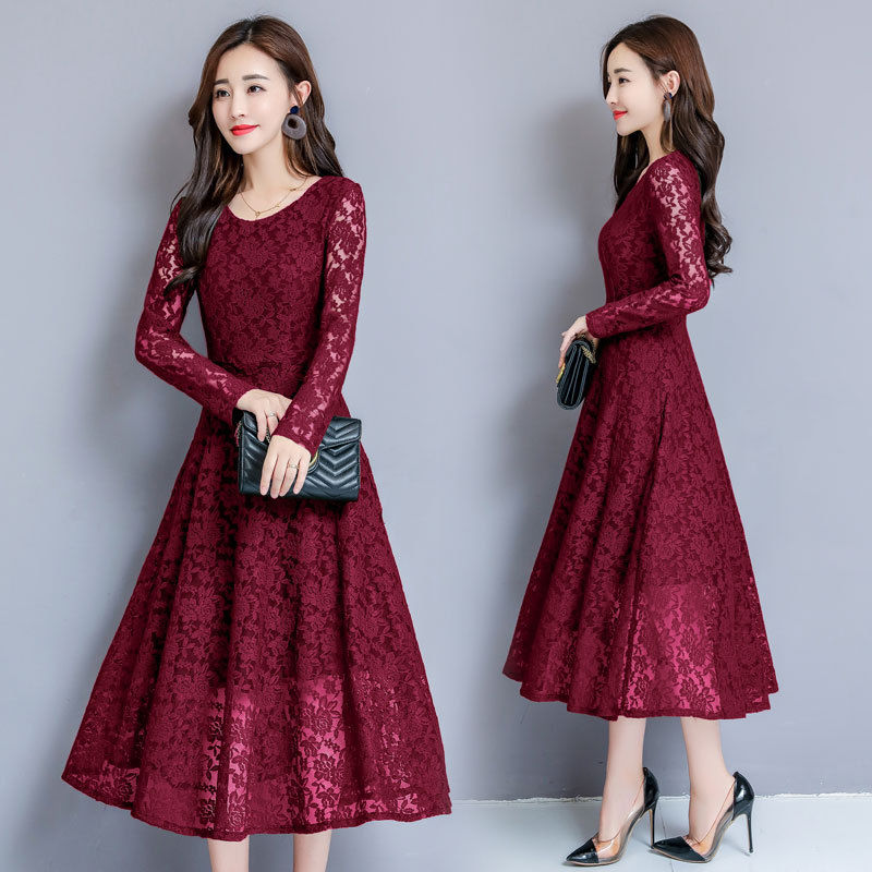 我肩宽肚子大!立秋后，偏爱这秋裙，出门逛街人人夸，显瘦巨划算