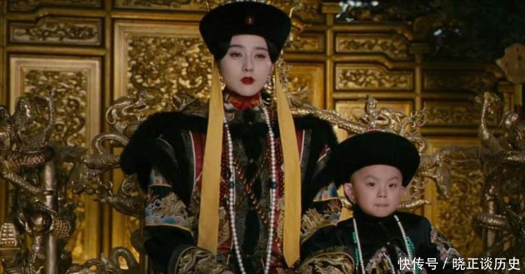 #感激#隆裕太后生前一个决定, 让袁世凯很感激, 死后多国为她降半旗致哀