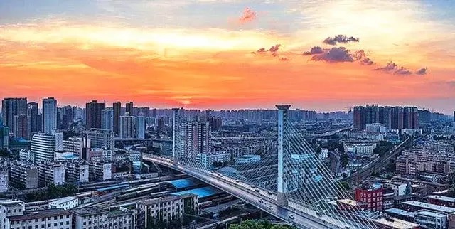 中国地理位置“最好”的两座省会，交通便利，有你的家乡吗？