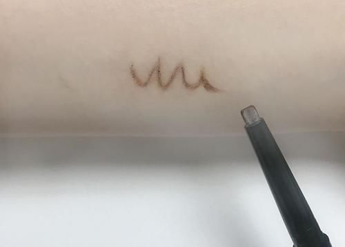  「买到」这4款国货彩妆，宝藏又白菜，少喝一杯奶茶就能买到