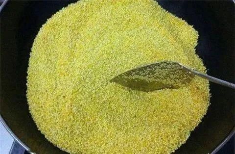  适合@【饵料配方】适合春日野钓自配的玉米饵小米饵及虫饵