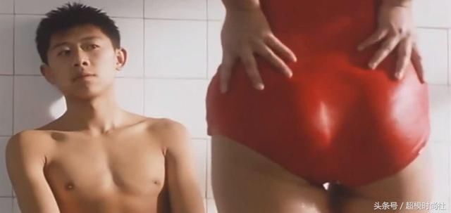 直男心中泳装美女竟长这样？苗条才不是标准！肉肉的女生才是极品