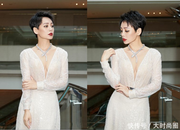 46岁宁静绝了！穿深V鱼尾裙惊艳全场，网友：这身材逼死多少人？